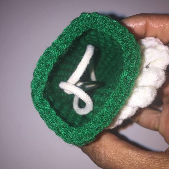 Dolls Kill Daisy From The Garden Knit Key Cover - Picture 2 of 5